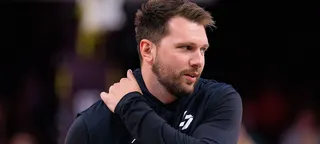 Robert Horry deixa Doncic no banco e escala Shai como titular