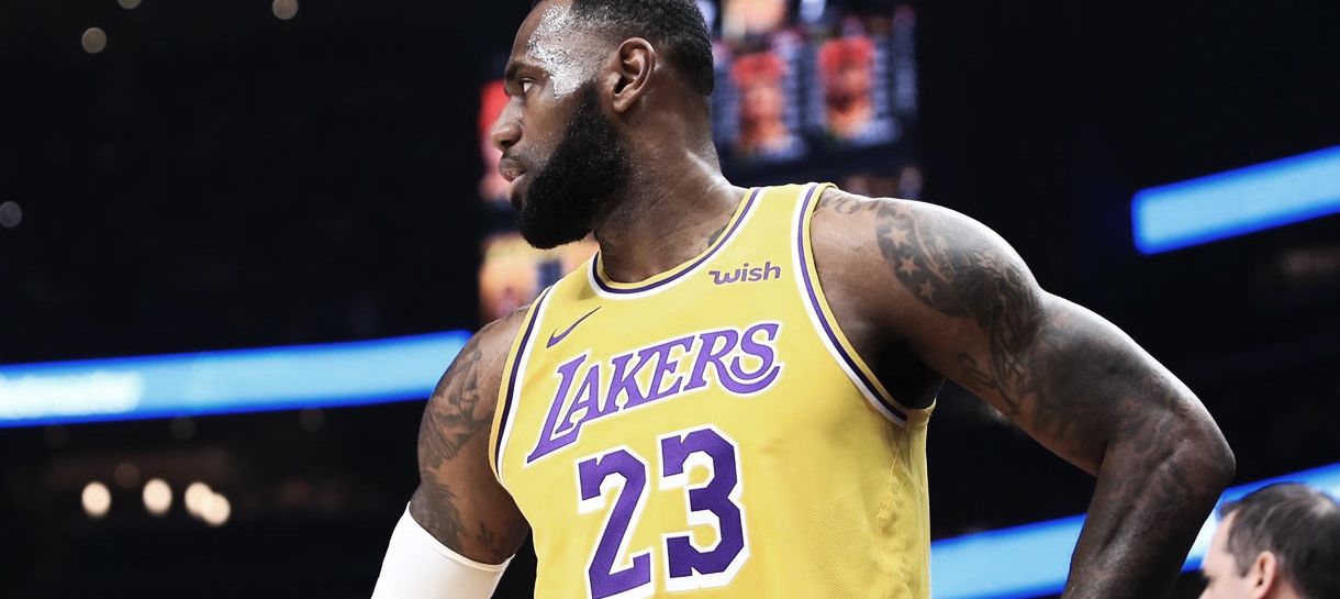 NBA: Lakers anuncia que LeBron James não joga contra o Kings nesta quarta