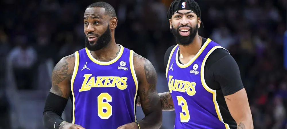 NBA: Torcida do Lakers reage a classificação de LeBron James e Anthony Davis no NBA 2k23