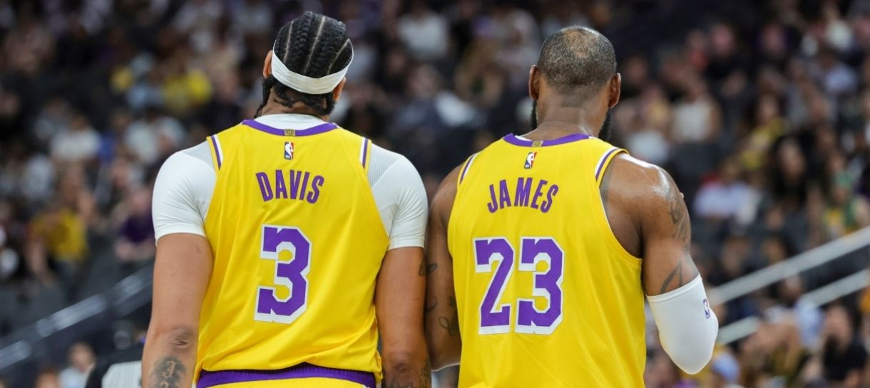 NBA: LeBron James e Anthony Davis falam de grande arma do Lakers para a nova temporada