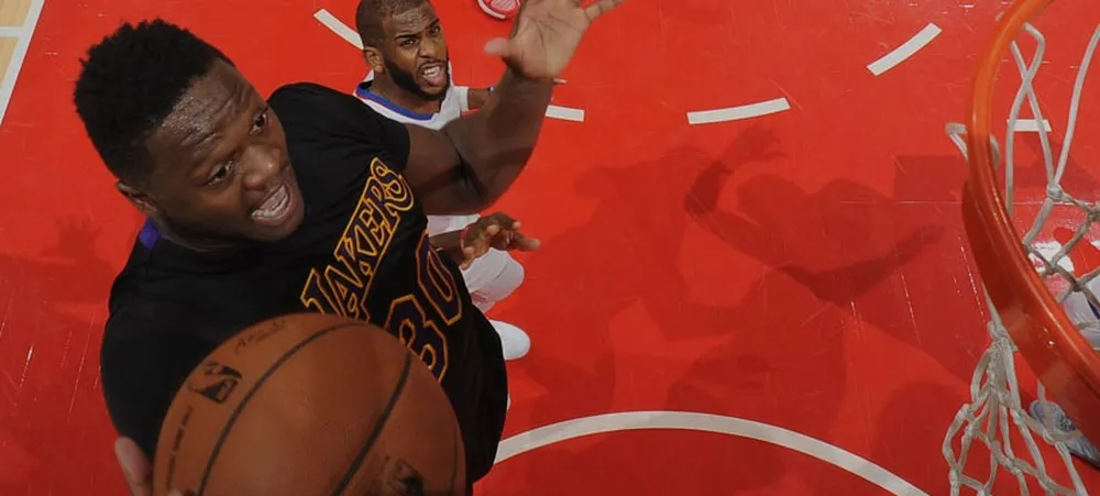 Lakers perde batalha contra o Clippers