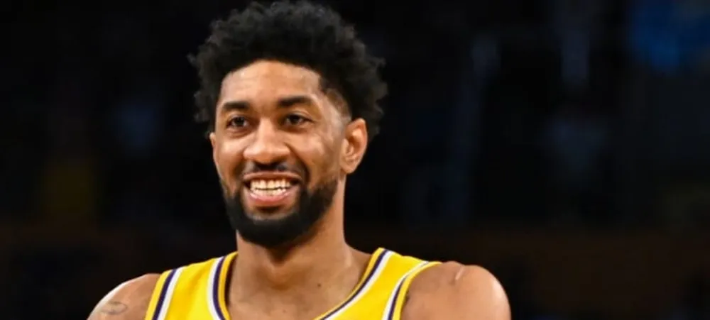 Wood fala como tem lidado por estar fora da rotação do Lakers