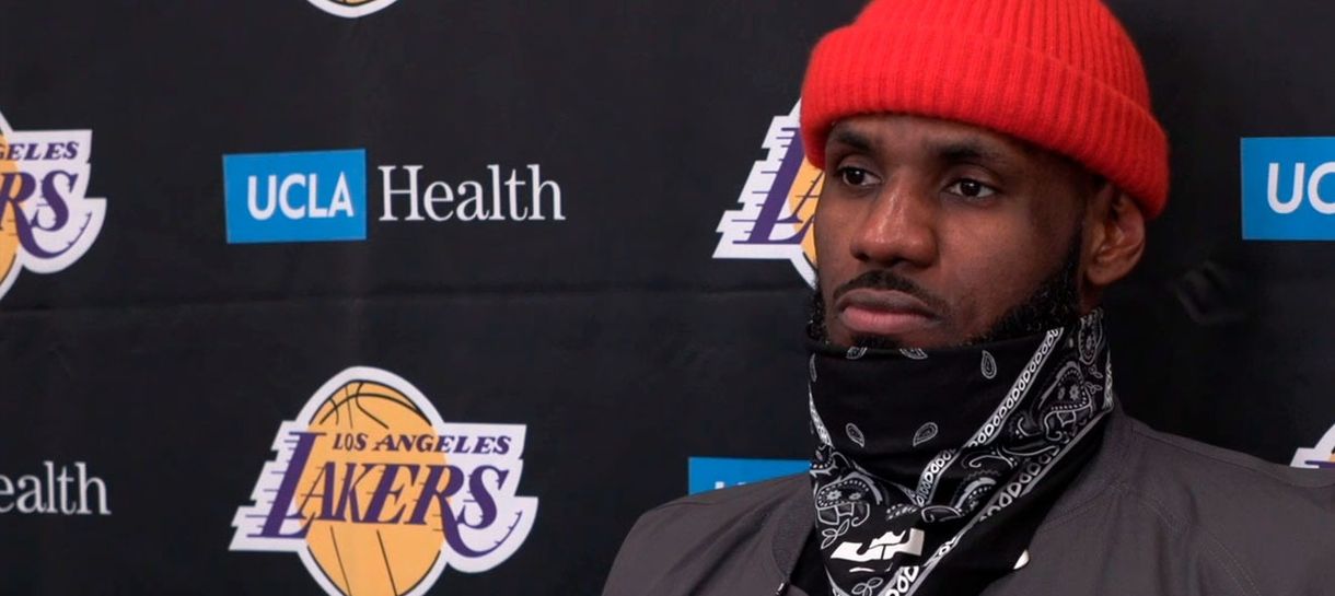 NBA: LeBron James dá sua opinião sobre descansar em alguns jogos
