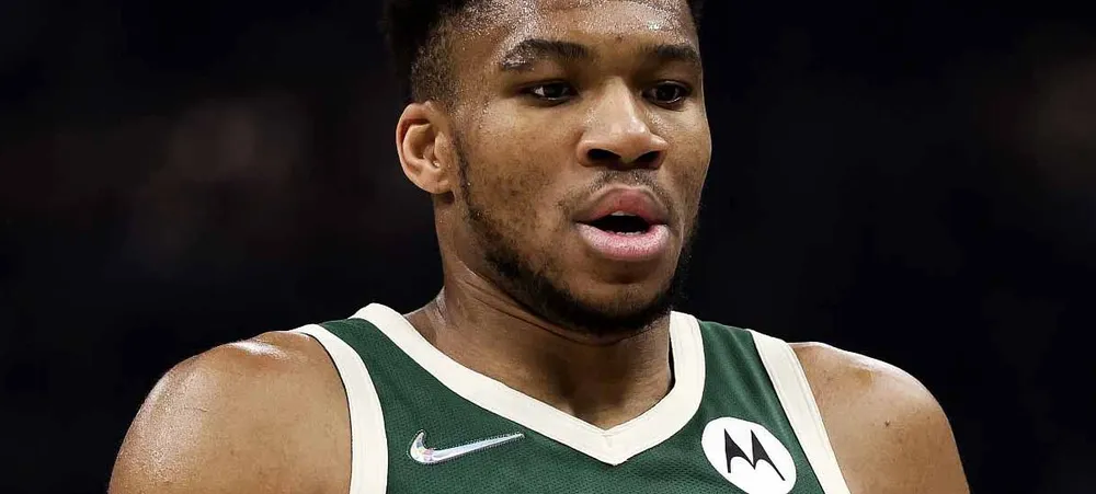 NBA: Giannis Antetokounmpo iguala recorde de 20 anos de Shaquille O’Neal