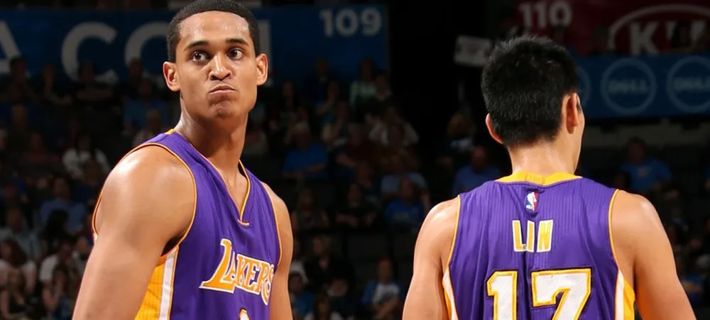 No terceiro jogo em quatro dias, Lakers visita Raptors