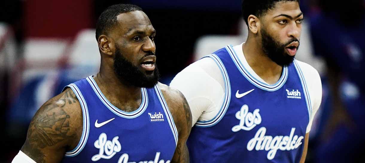 NBA: Agente revela mudança nas posições de LeBron e Davis na próxima temporada