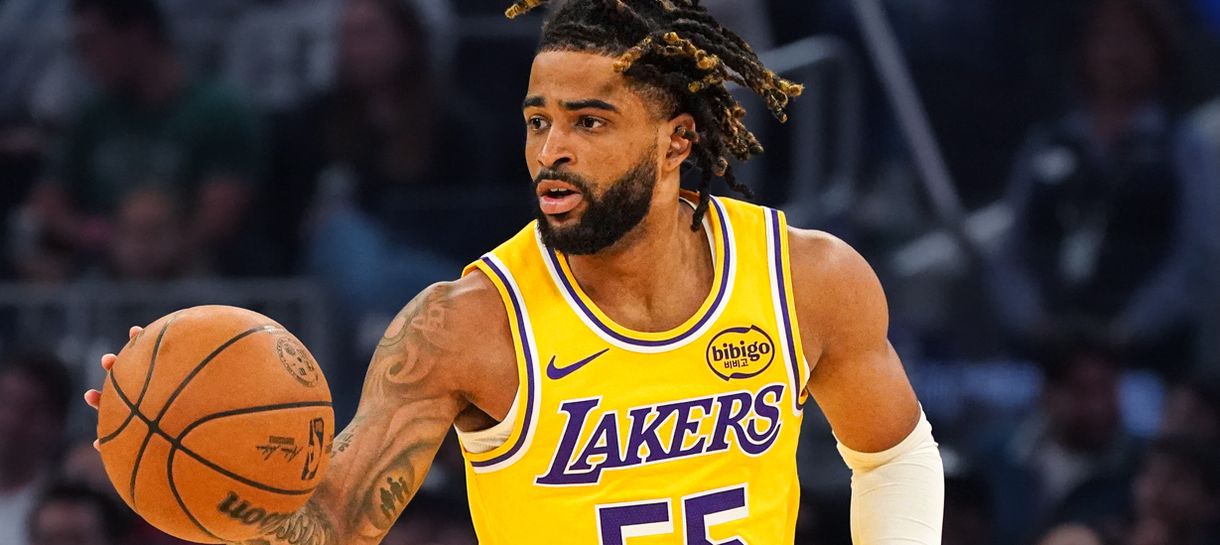 Lakers dispensa quatro jogadores antes da estreia contra o Warriors