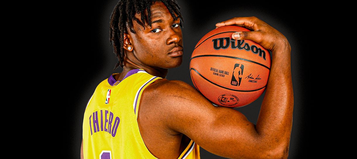 Situação do calouro do Lakers não parece nada boa