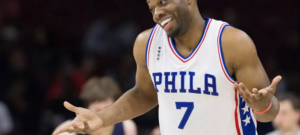 Lakers de olho no veterano Carl Landry