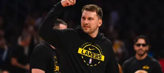 Luka Doncic promete pagar multa de Adou Thiero por expulsão