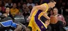 Lakers vence Magic sem muitos problemas em LA