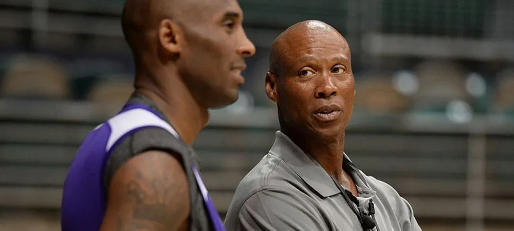 Scott não quer ver mais enterradas de Kobe