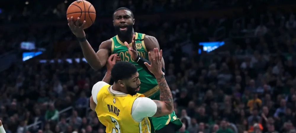 Em péssima noite, Los Angeles Lakers é atropelado pelo Boston Celtics