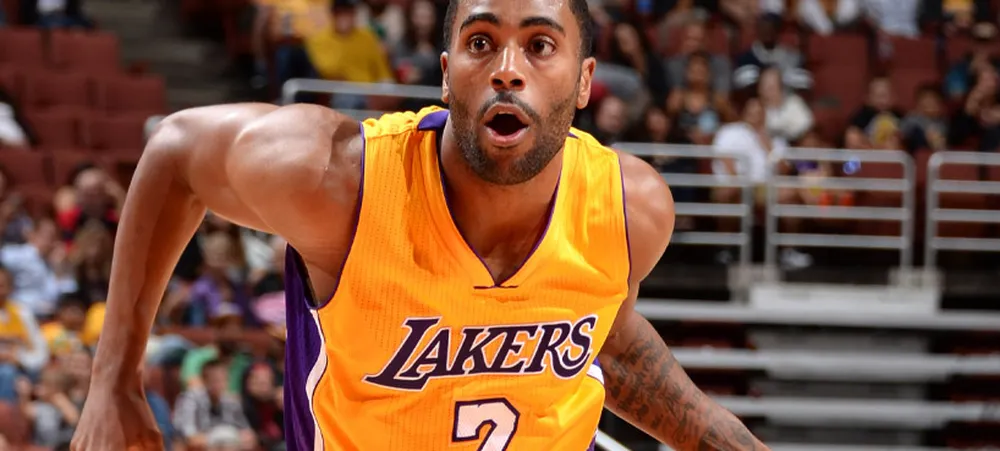 Wayne Ellington deixa o Lakers