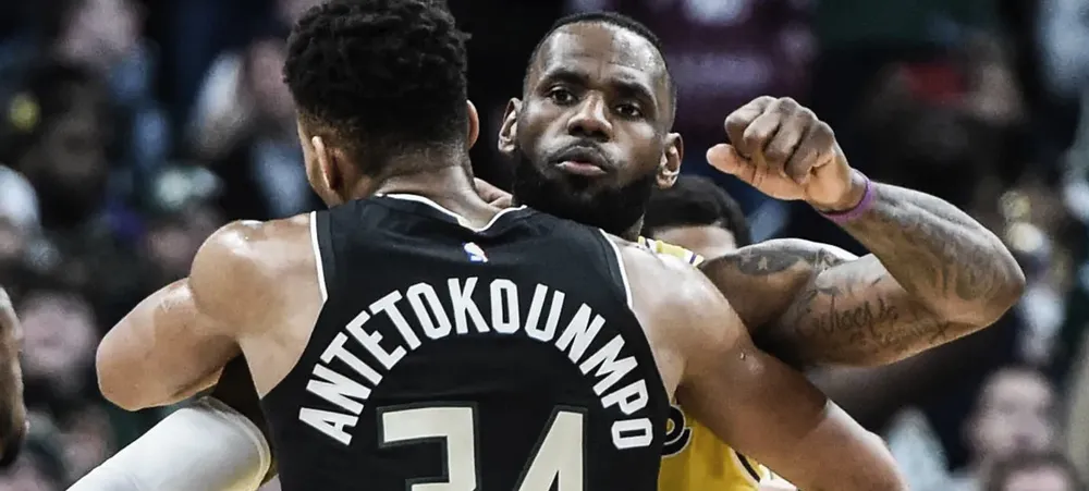 NBA: LeBron James reage a lesão de Giannis Antetokounmpo