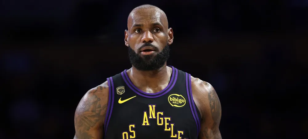 LeBron rebate quem dizia que ele foi ao Lakers por Hollywood