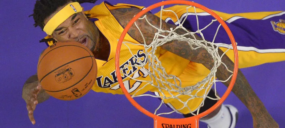 Jordan Hill acerta com o Pacers