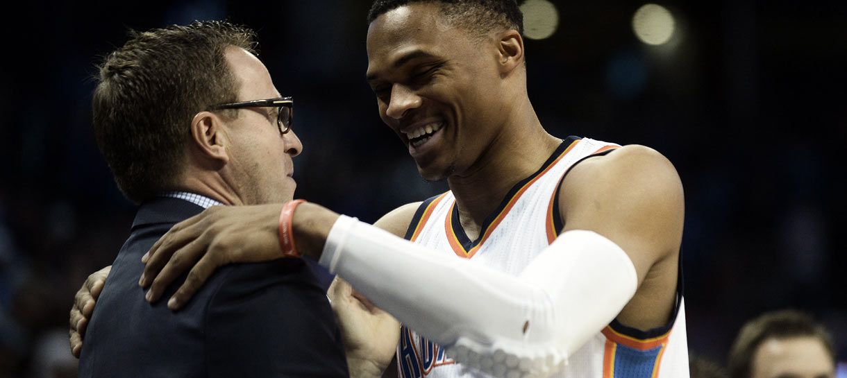 Lakers entrevista ex-técnico do Thunder