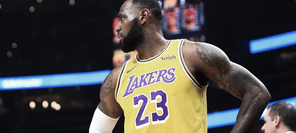 NBA: LeBron James na frente de Embiid e Jokic em votação para o prêmio MVP