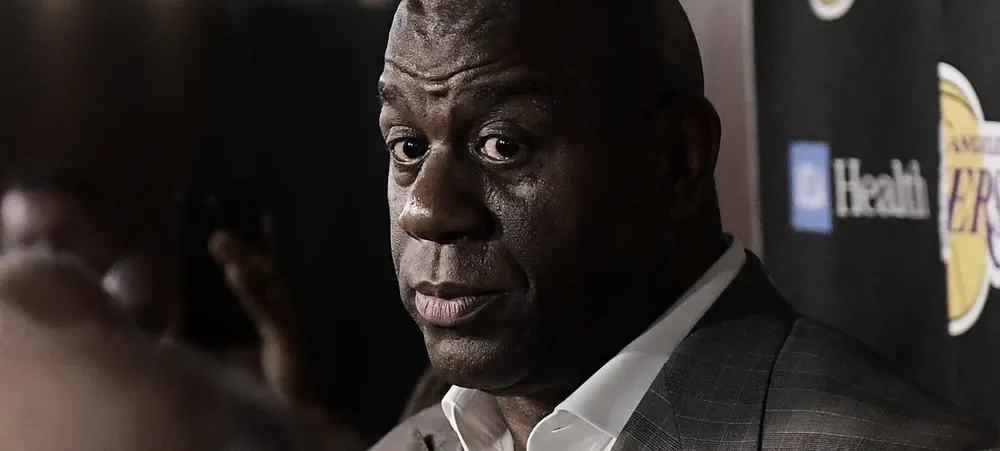 Magic Johnson critica derrota do Lakers para o Pistons