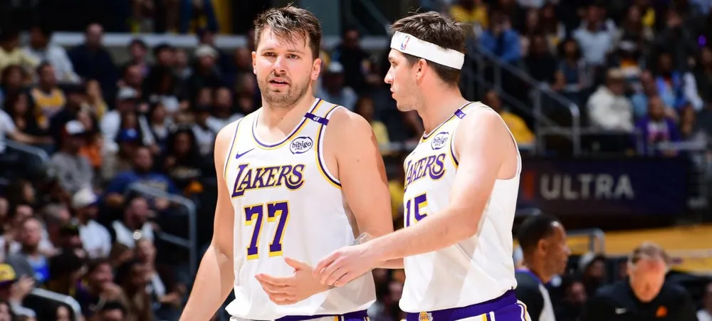 A competição que Doncic e Reaves fizeram dentro do jogo do Lakers