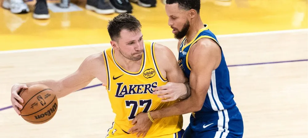 Doncic estreia contra Curry, e o Lakers fecha a noite de 21 de outubro