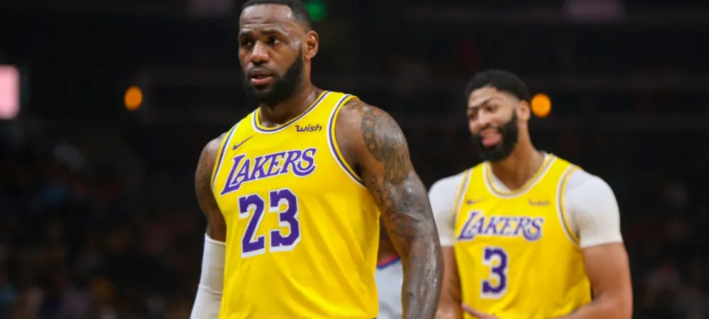 Com LeBron em busca de recorde, Lakers visita Philadelphia 76ers