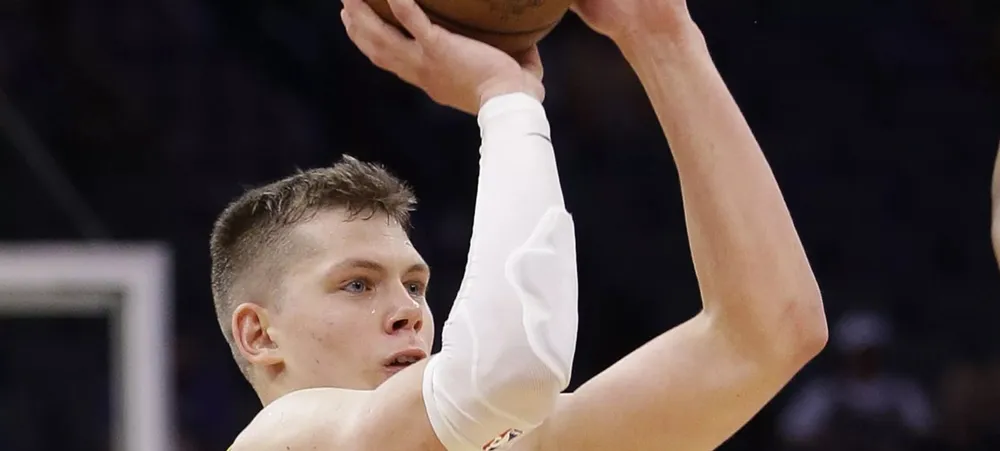 Lakers envia o calouro Moritz Wagner para a G-League
