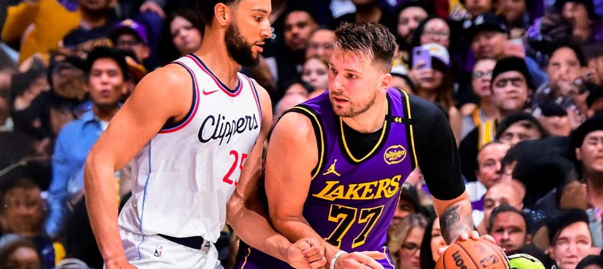 No sufoco! Lakers vence Clippers com Doncic à beira da expulsão