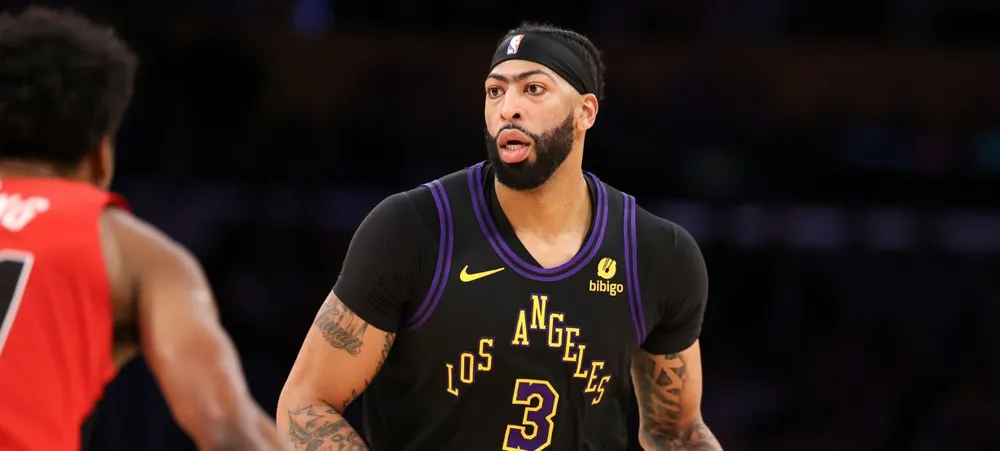 NBA: A lista de desfalques para o jogo entre Lakers e Raptors hoje