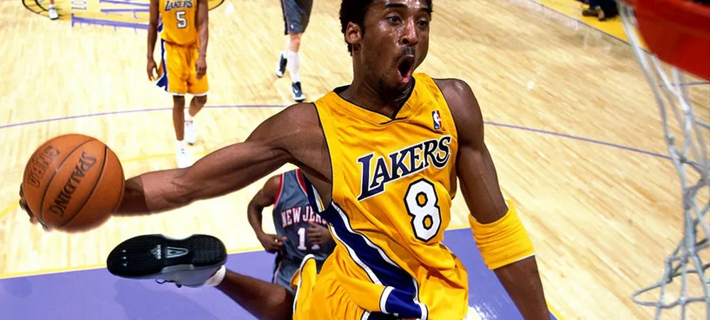 As 100 melhores enterradas de Kobe Bryant