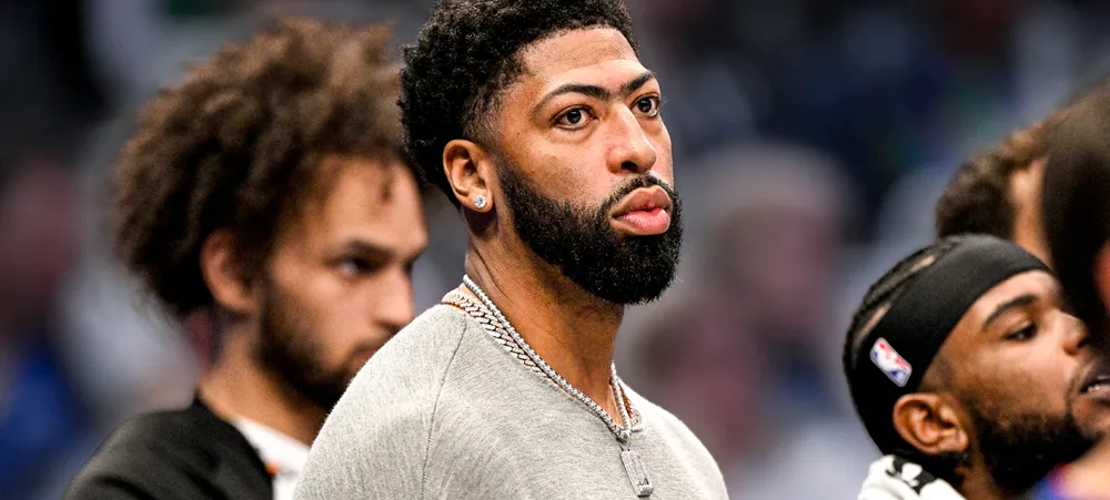 Anthony Davis quebra o silêncio sobre a demissão de Nico Harrison