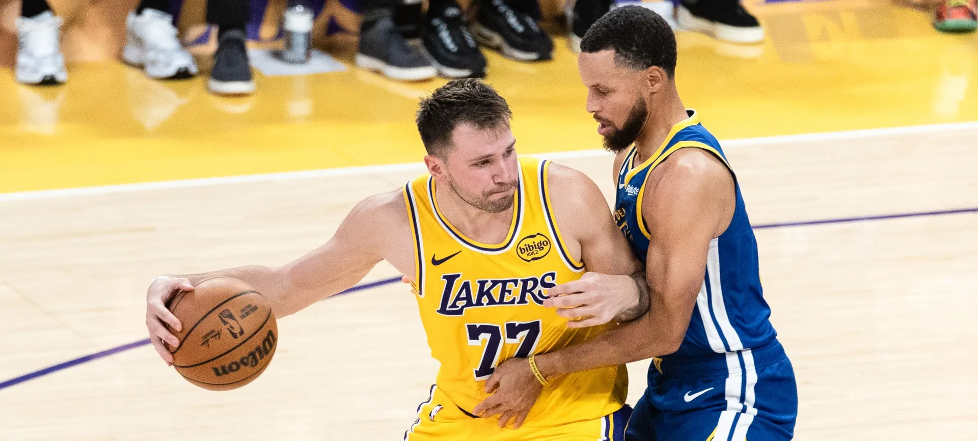 Luka Doncic, do Lakers, marcado por Stephen Curry, o jogador mais bem pago da NBA