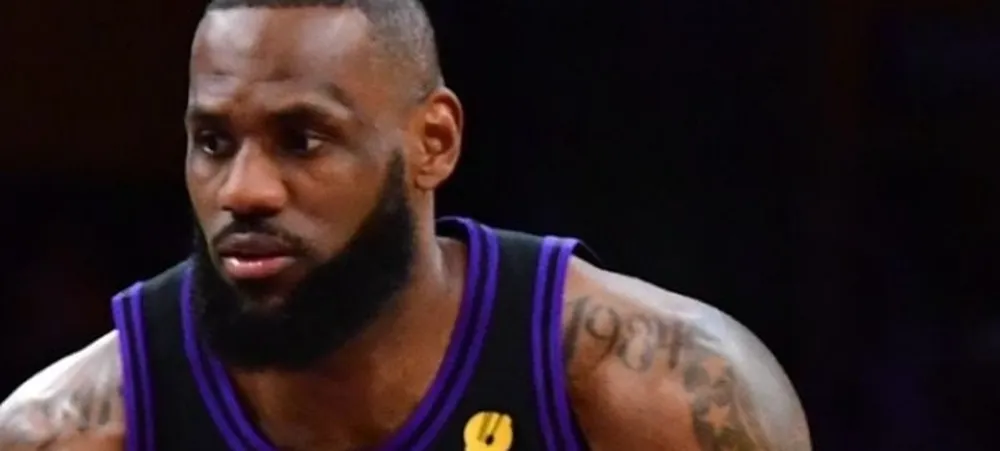 Lakers x Cavs: onde assistir o jogo da NBA ao vivo neste sábado