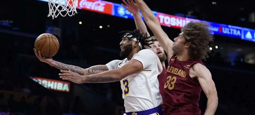 Lakers busca quarta vitória seguida hoje contra o Cavs