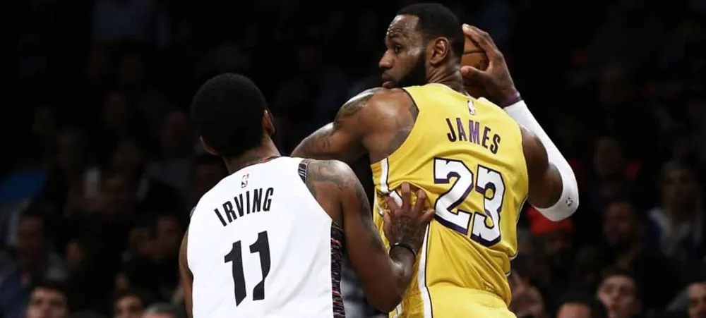 NBA: LeBron James sai em defesa de Kyrie Irving