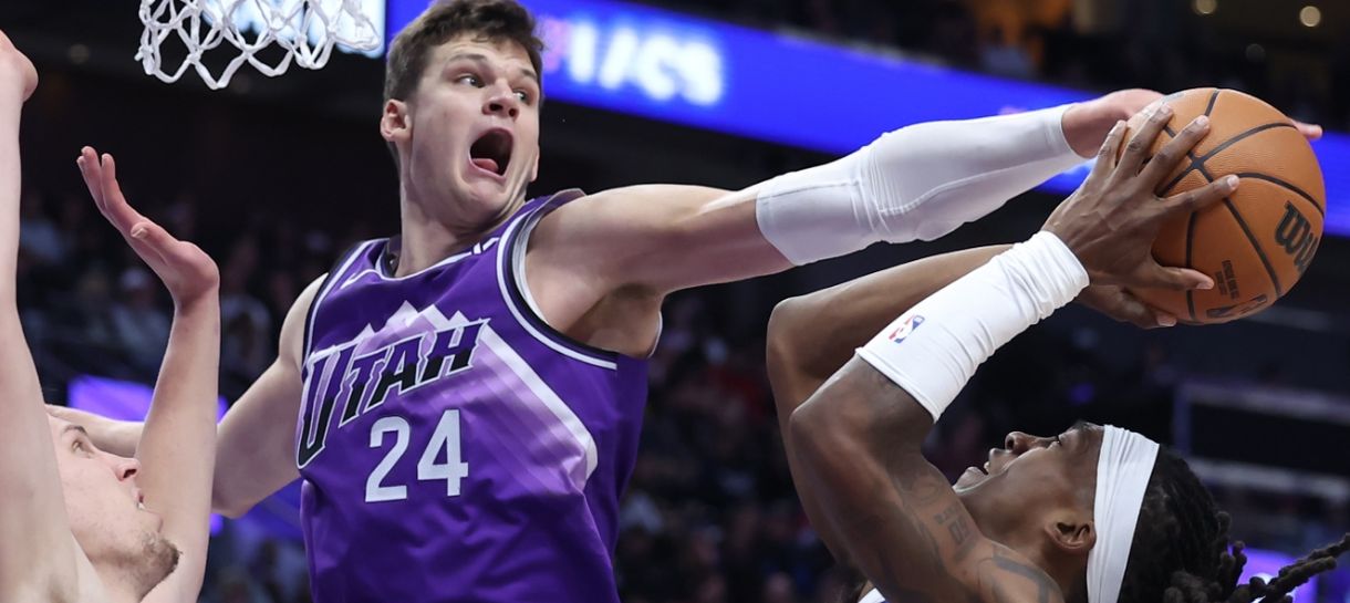 Rumores da NBA: Lakers mostra interesse em jovem pivô