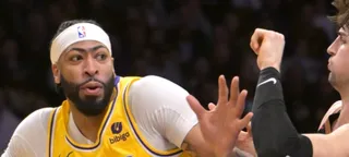 NBA: Lakers sofre para vencer o Wizards na prorrogação