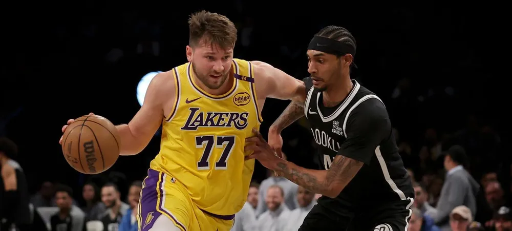 Lakers x Nets: Onde assistir ao vivo o jogo de hoje na NBA