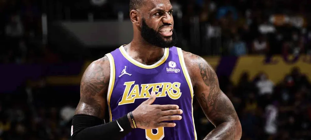 NBA: Lakers mostra preocupação com nova lesão de LeBron James