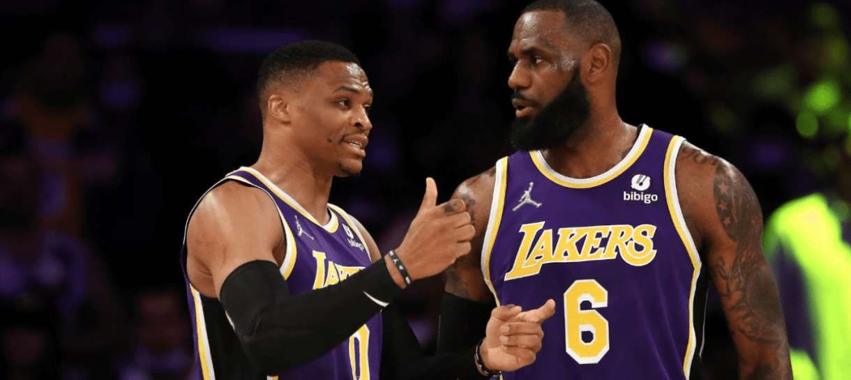 NBA: LeBron James manda mensagem para Westbrook em meio a rumores de troca