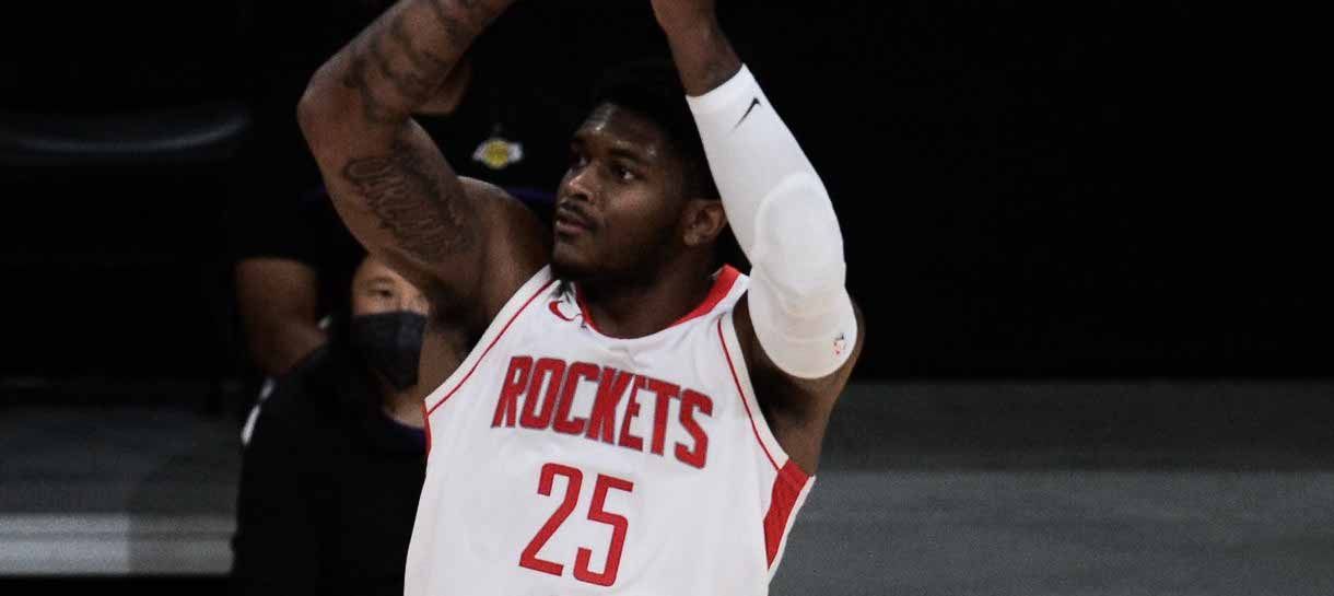 Lakers assina com ex-ala do Rockets