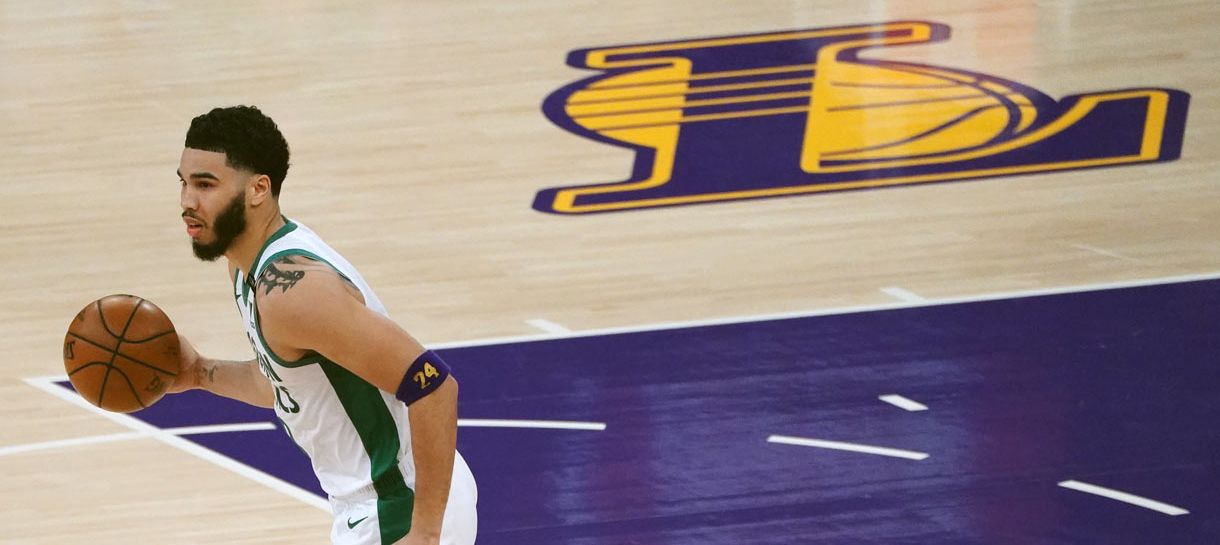 NBA: Jayson Tatum faz uma série de posts sobre o Lakers e anima torcedores